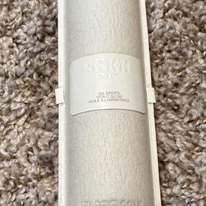 SKKN by Kim Vita C Glow Oil Drops